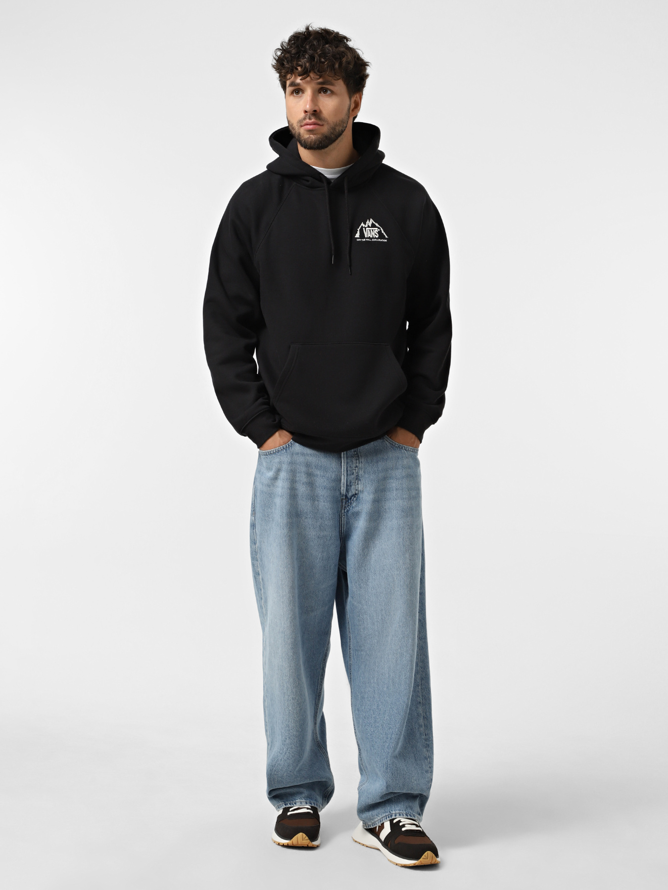 Худи Vans MTE Crestline Logo модель VN000PJNBLK1 Фото