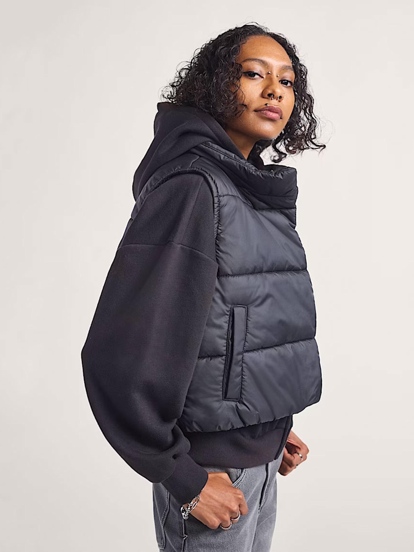 Жилет Vans модель VN000PK5BLK1 Фото