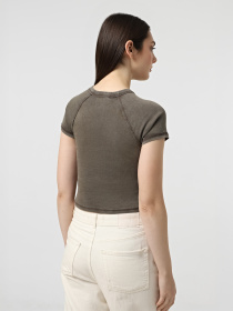 Топ Vans Claire Embellished Baby Tee модель VN000Q0PEMP1 Фото