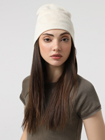 Шапка Vans модель VN000QAZDJR1 Фото