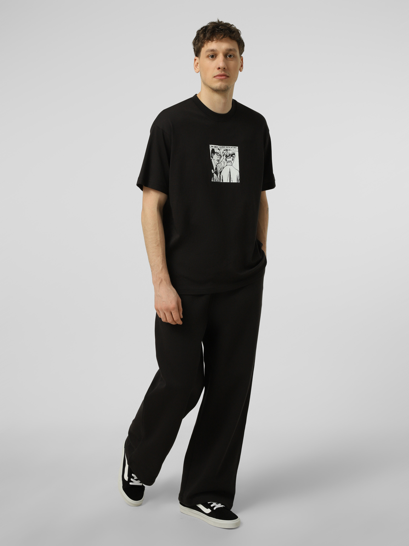 Прямі джинси Vans STRAIGHT LEG SWEATPANT модель VN000XDABLK1 Фото