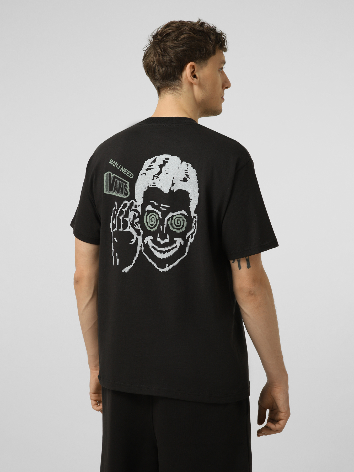 Футболка Vans NEED VANS SS TEE модель VN000TQDBLK1 Фото