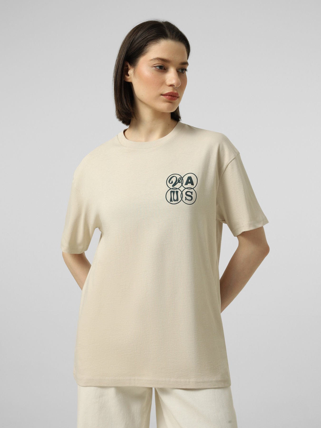 Футболка Vans ELLIPSE OS TEE модель VN000XEC2N11 Фото