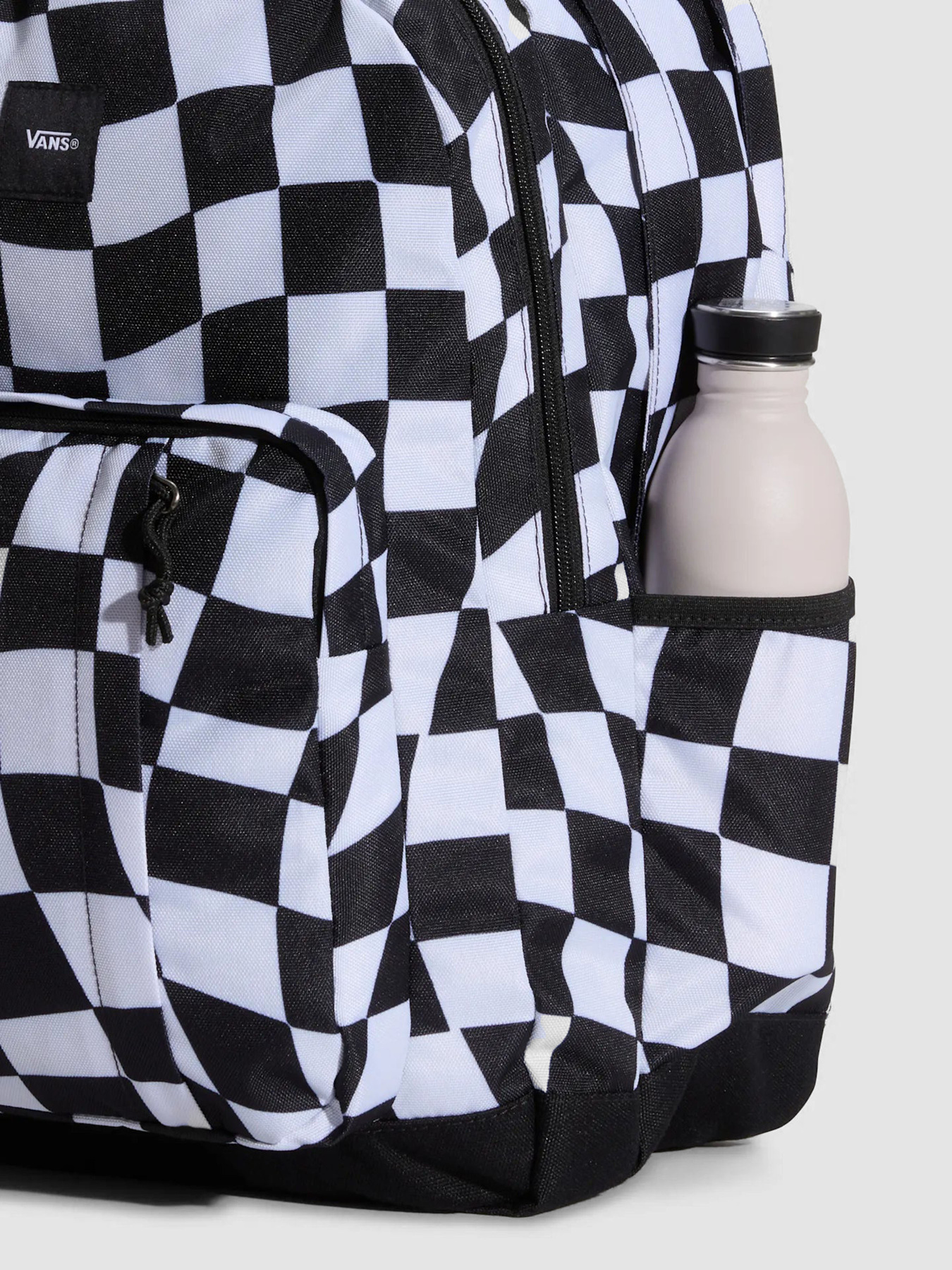 Рюкзаки Vans OLD SKOOL TREK BACKPACK модель VN000HRHFS81 Фото