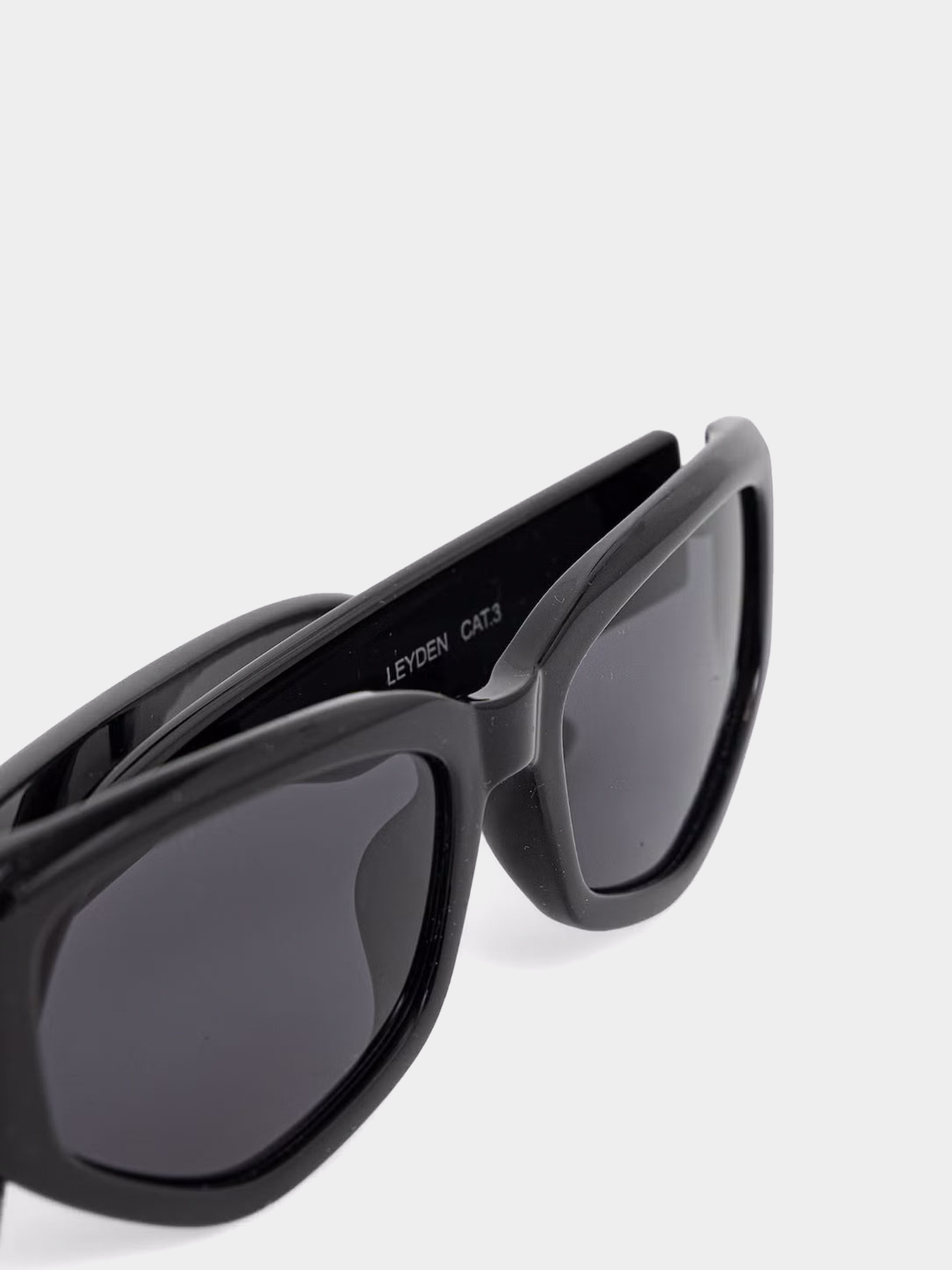 Vans VN000T0CBLK1 модель VN000T0CBLK1 Vans VN000T0CBLK1 модель VN000T0CBLK1 Фото