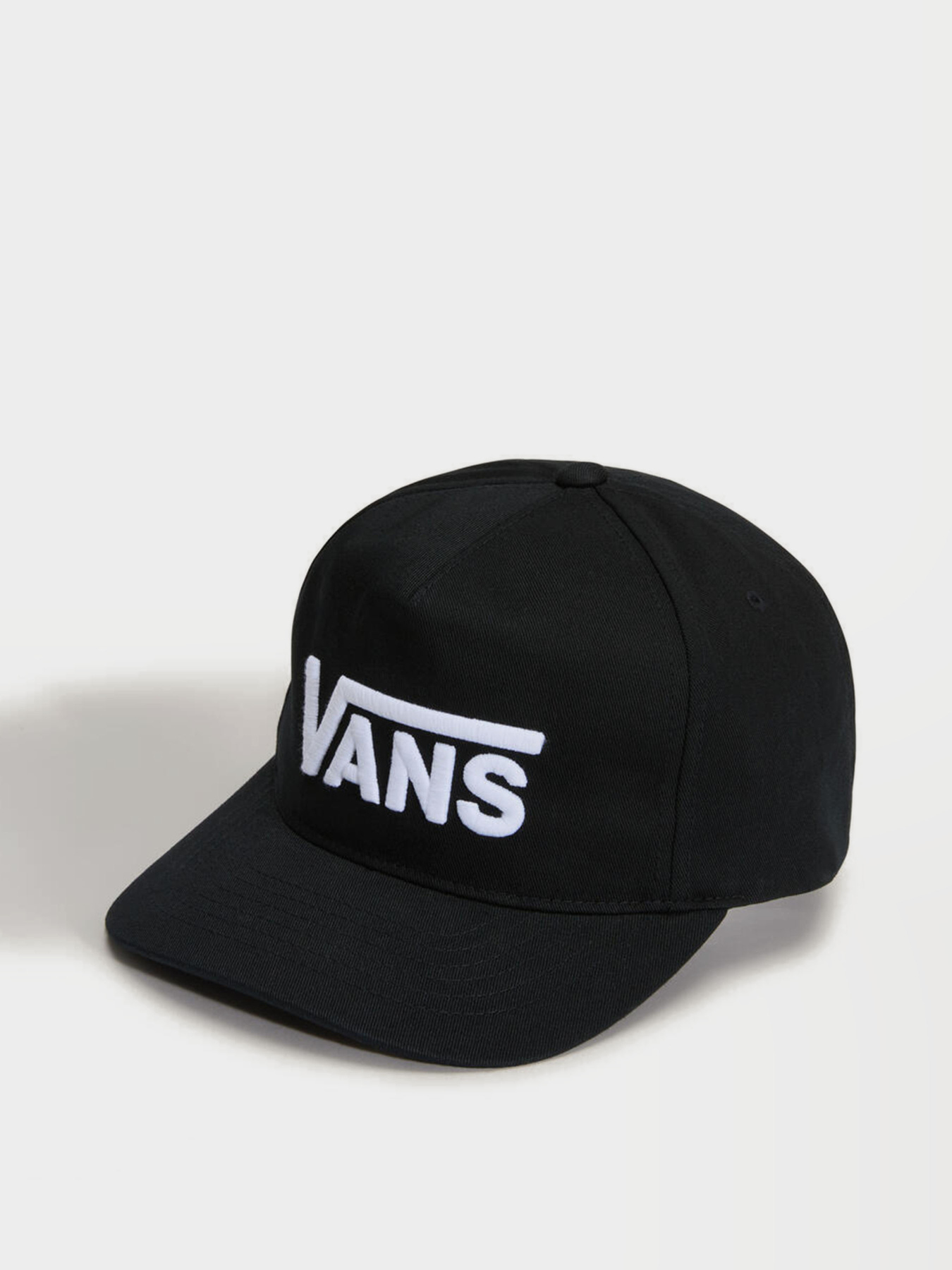 Кепка Vans DROP V LOGO SNAPBACK модель VN000QAHBLK1 Кепка Vans DROP V LOGO SNAPBACK модель VN000QAHBLK1 Фото