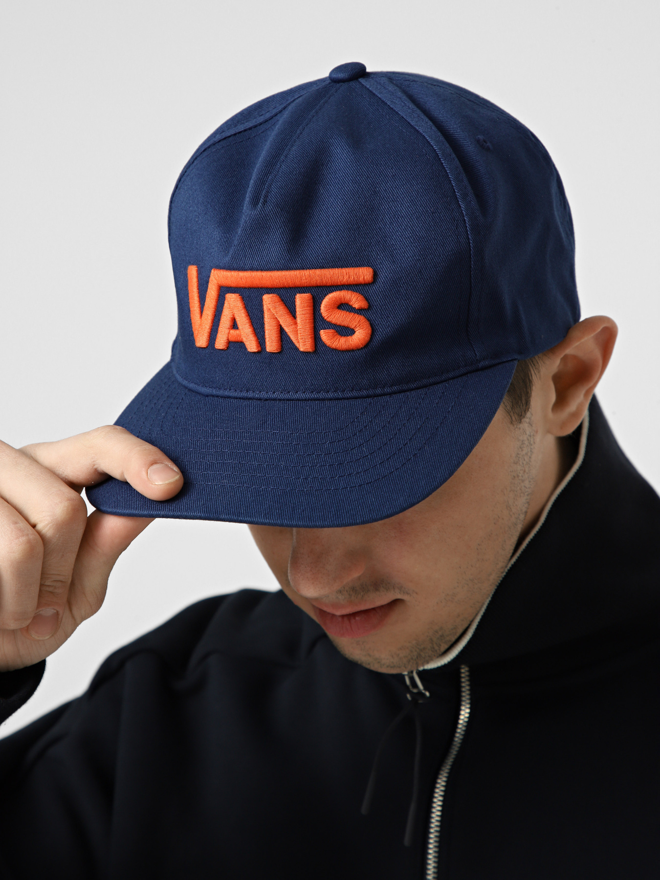 Шапки и кепки Vans DROP V LOGO SNAPBACK модель VN000QAHFOB1 Фото