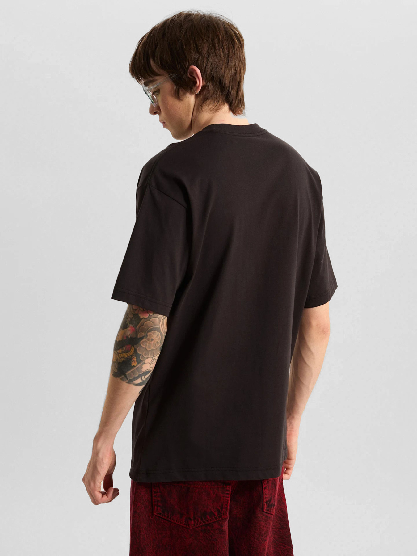 Футболки и поло Vans BONE HEAD LOOSE SS TEE модель VN000VYWBLK1 Фото