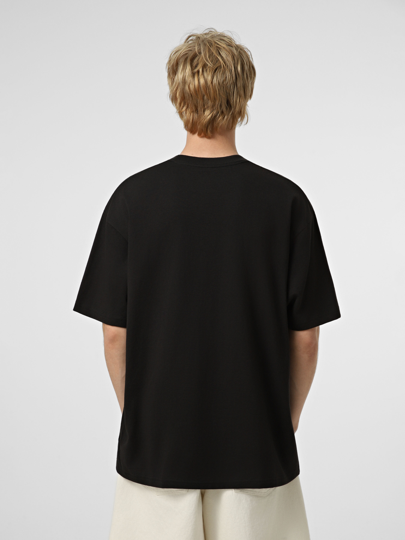 Футболки и поло Vans DECKLITHE SS TEE модель VN000SXTBLK1 Футболки и поло Vans DECKLITHE SS TEE модель VN000SXTBLK1 Фото