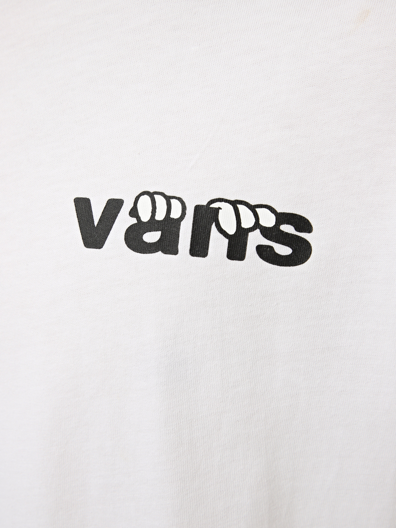 Футболки и поло Vans KEYHOLE CLASSIC SS TEE модель VN000VYFWHT1 Фото
