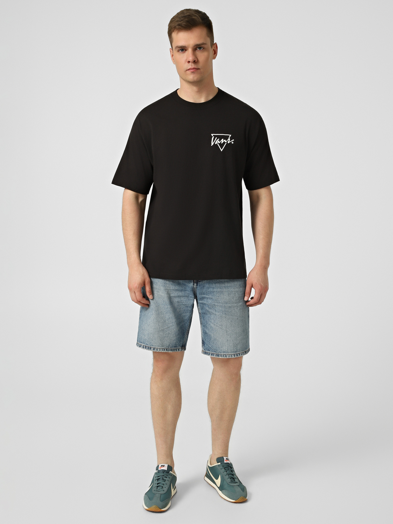 Футболки и поло Vans PALM DRIVE SS TEE модель VN000SXEBLK1 Фото