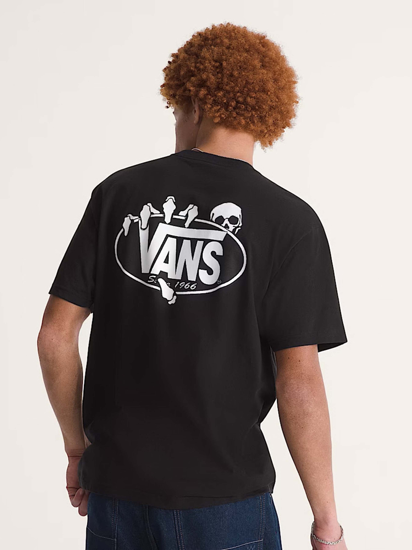 Футболки і поло Vans SHOW OFF SS TEE модель VN000SWTBLK1 Фото