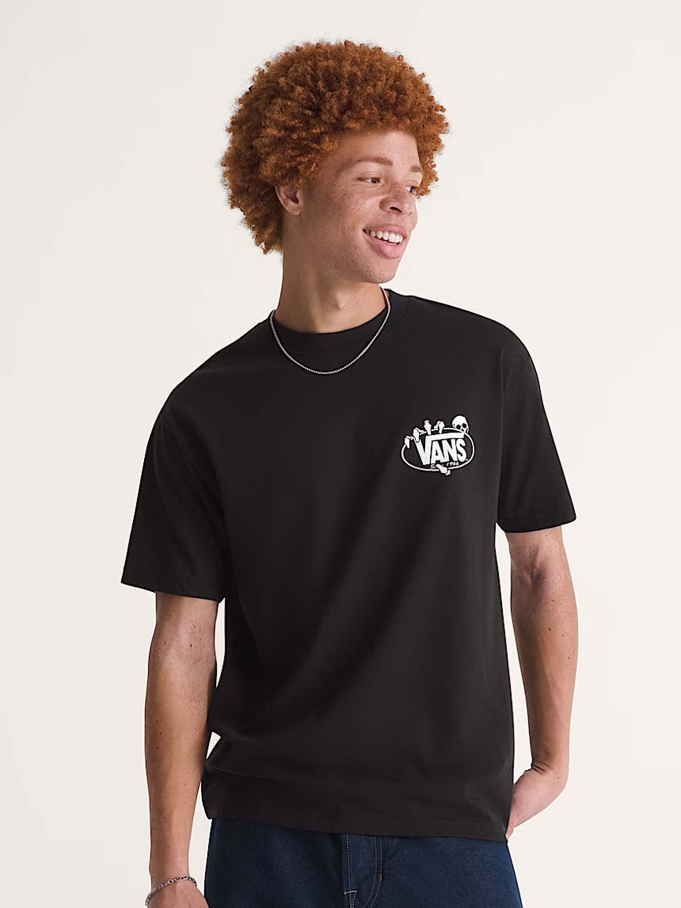Футболки і поло Vans SHOW OFF SS TEE модель VN000SWTBLK1 Фото