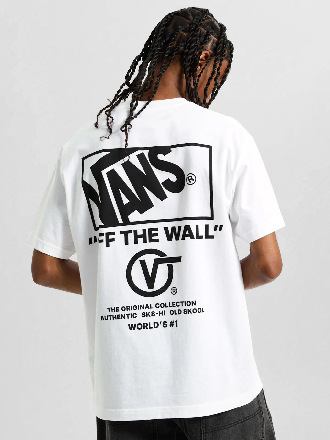 Футболки и поло Vans STACKED HI SS TEE модель VN000PEWWHT1 Фото