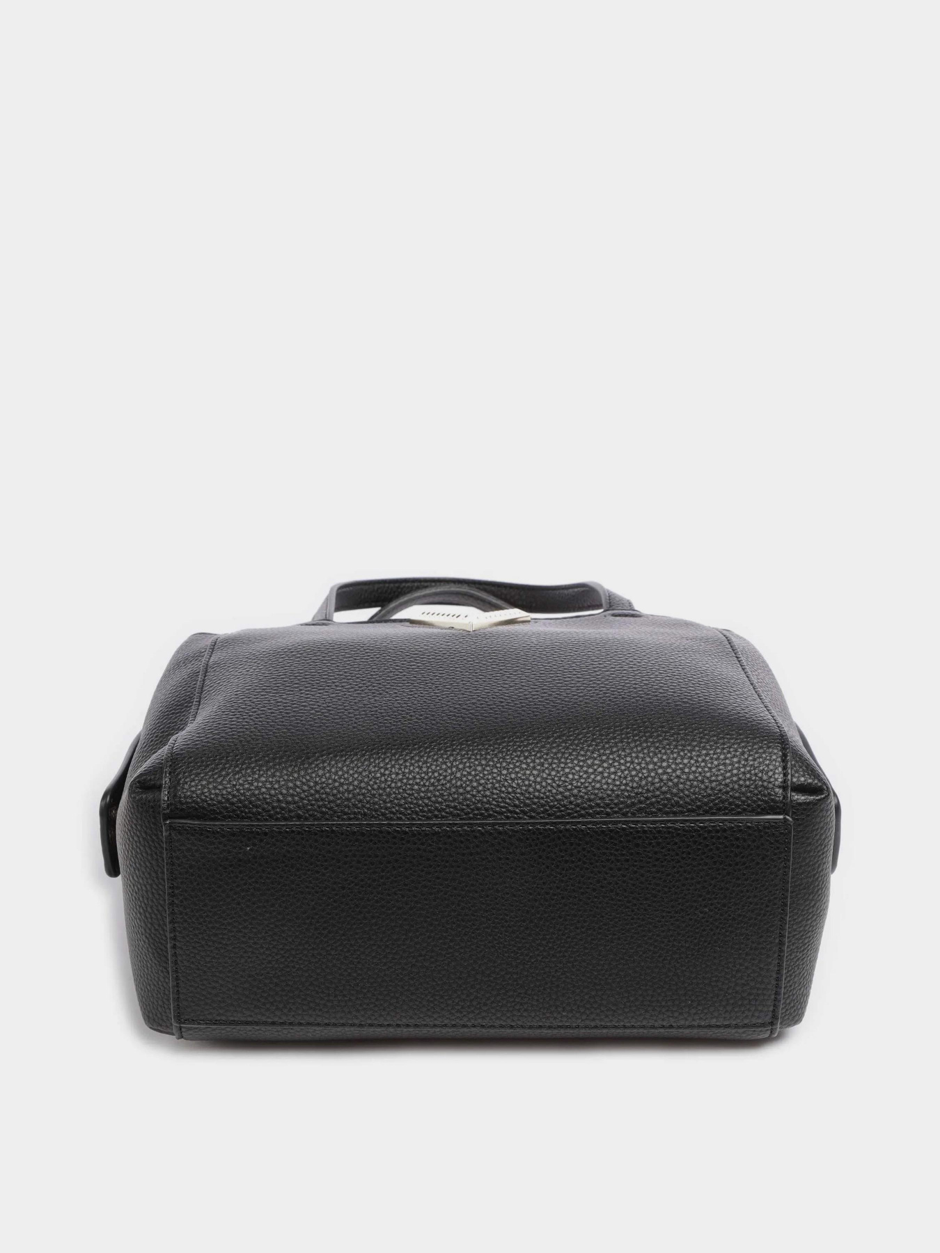 Сумка Valentino Oregon модель VBS7GA02 001 Фото