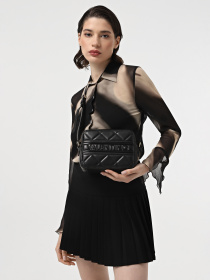 Крос-боді Valentino Ada модель VBS51O06 001 Крос-боді Valentino Ada модель VBS51O06 001 Фото