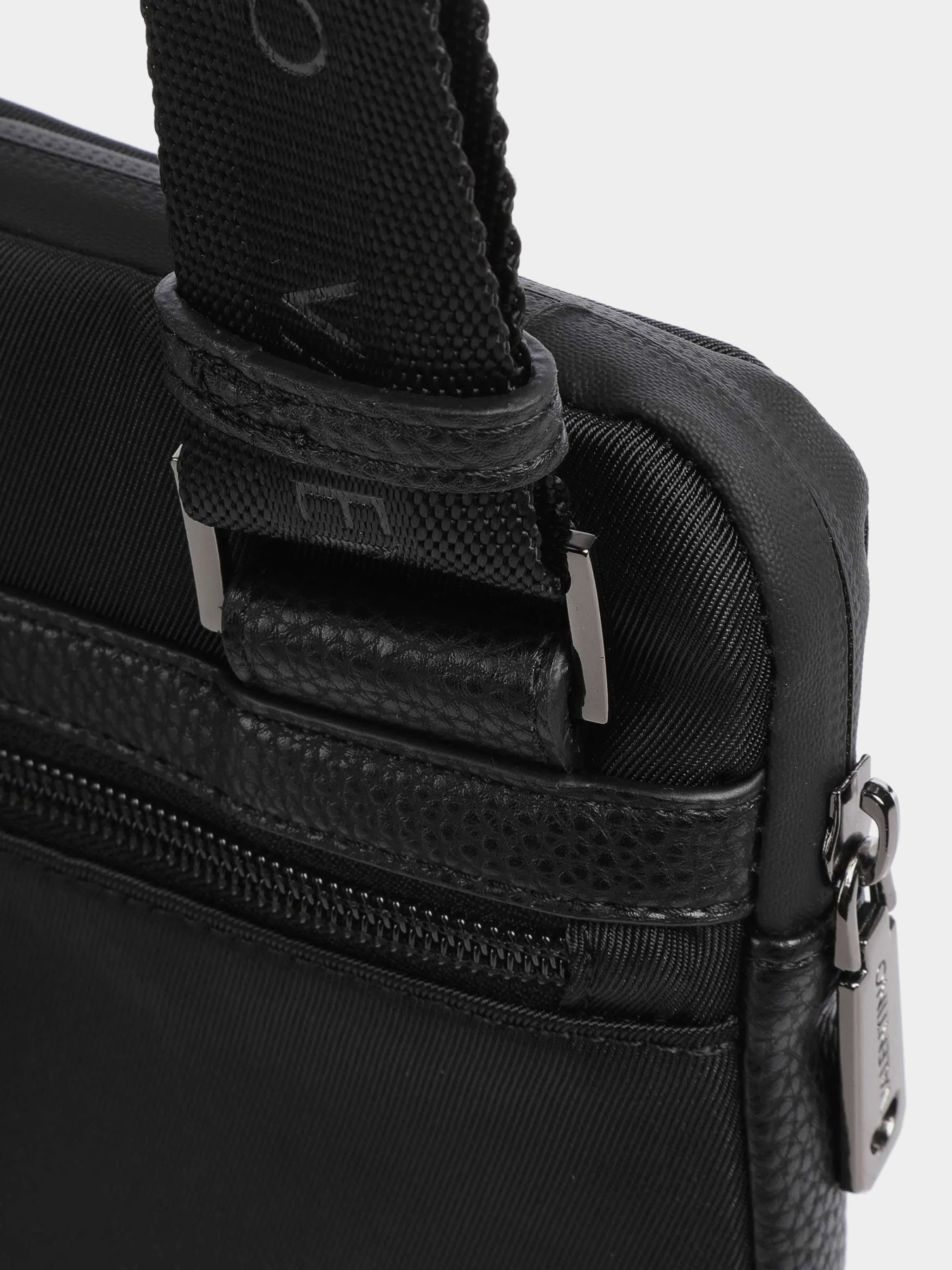 Мессенджер Valentino модель VBS7CF06 001 Фото