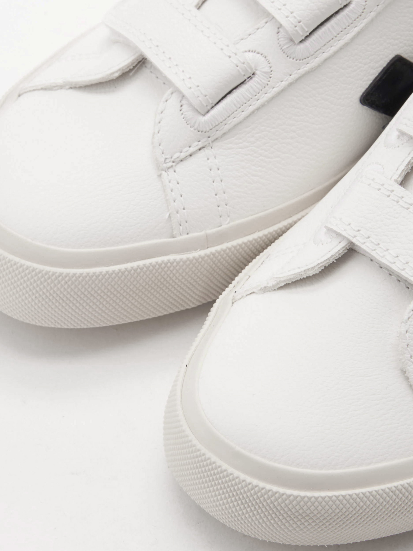 Кеди низькі Veja RECIFE LOGO модель RC0502790A Фото