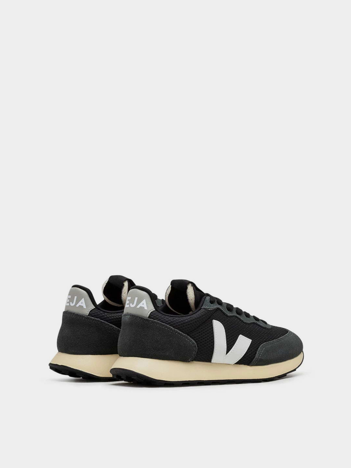 Кросівки повсякденні Veja RIO BRANCO II модель RO1803870A Кросівки повсякденні Veja RIO BRANCO II модель RO1803870A Фото