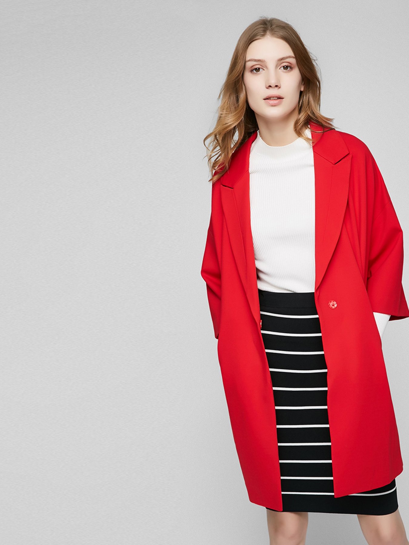 Плащ Vero Moda Модель 317133510F16_червоний Фото