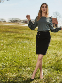 Юбка мини Vero Moda модель 317316514E40_чорний Фото