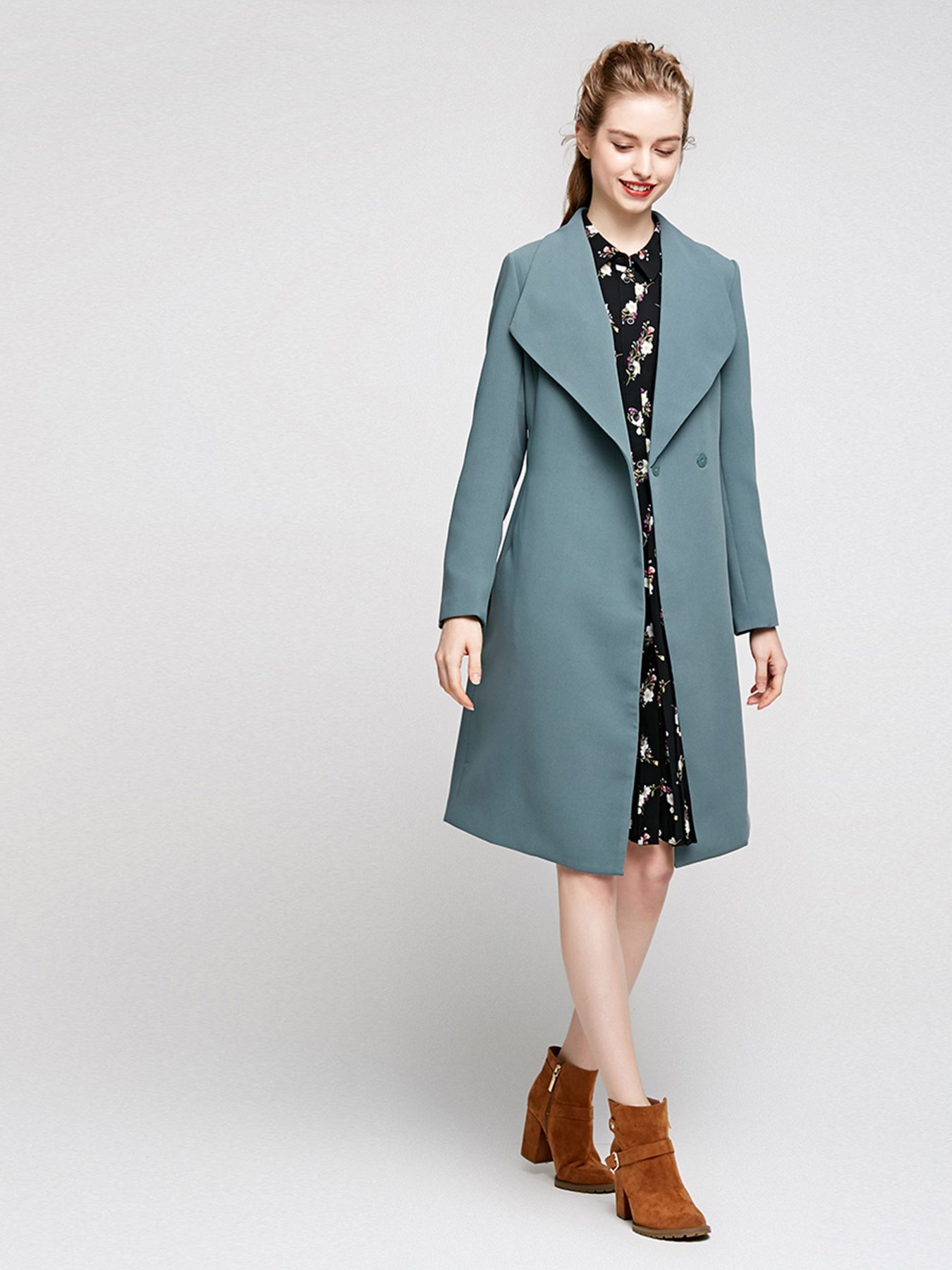 Плащ Vero Moda Модель 317321502E56_с.зелений Фото