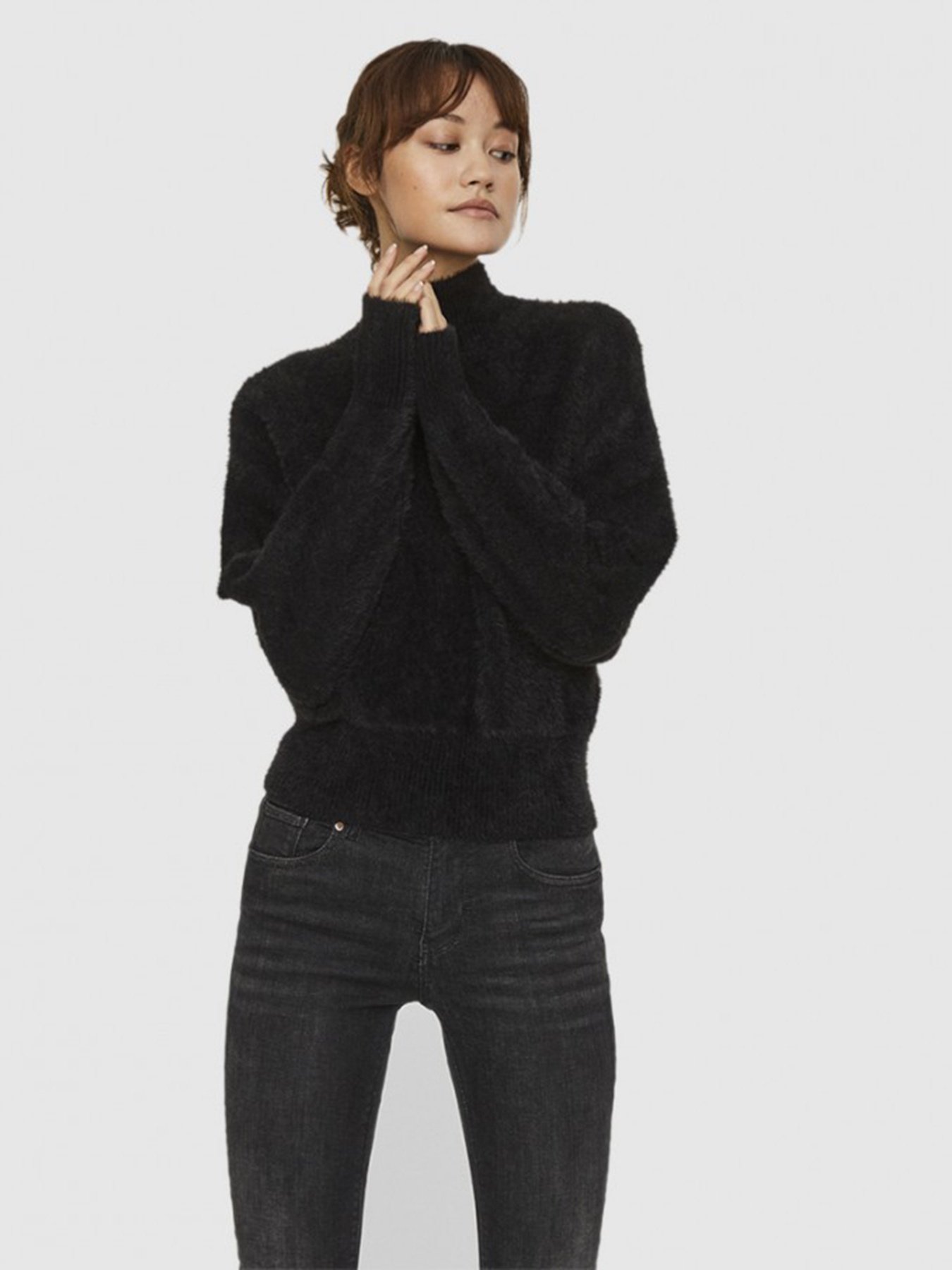 Свитер Vero Moda модель 10234043_чорний Фото