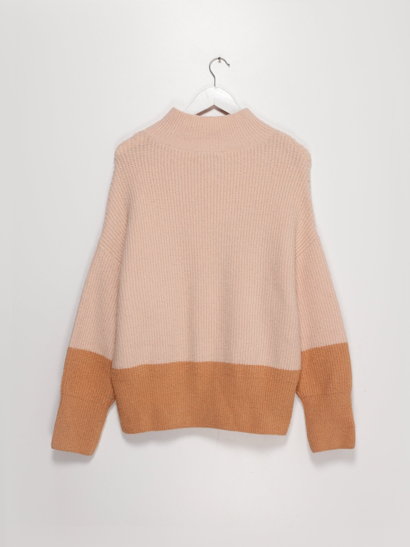 Свитер Vero Moda модель 318413536C13_с.рожевий з бежевим Свитер Vero Moda модель 318413536C13_с.рожевий з бежевим Фото