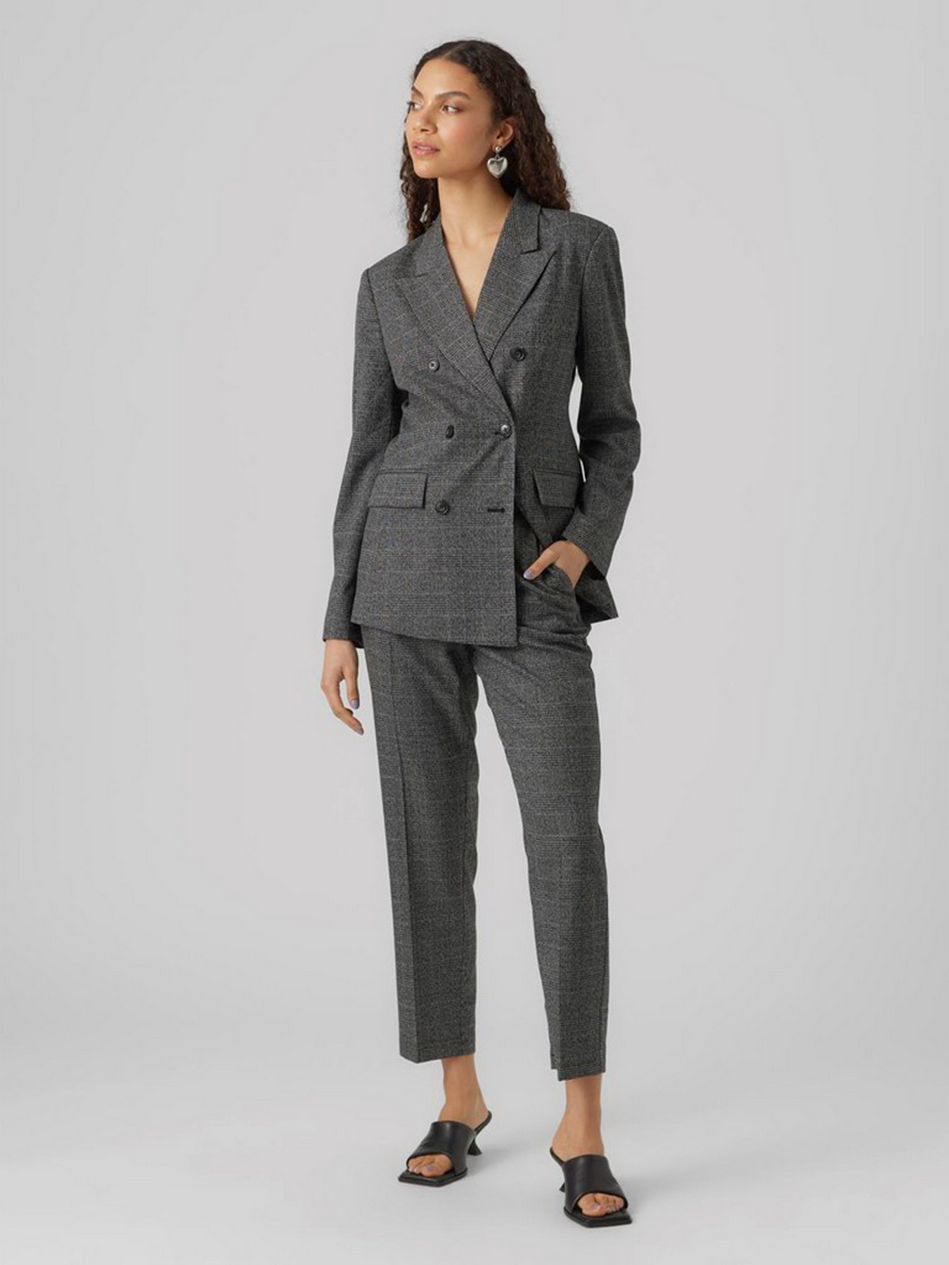 Повседневные штаны Vero Moda модель 10291911_Black Повседневные штаны Vero Moda модель 10291911_Black Фото