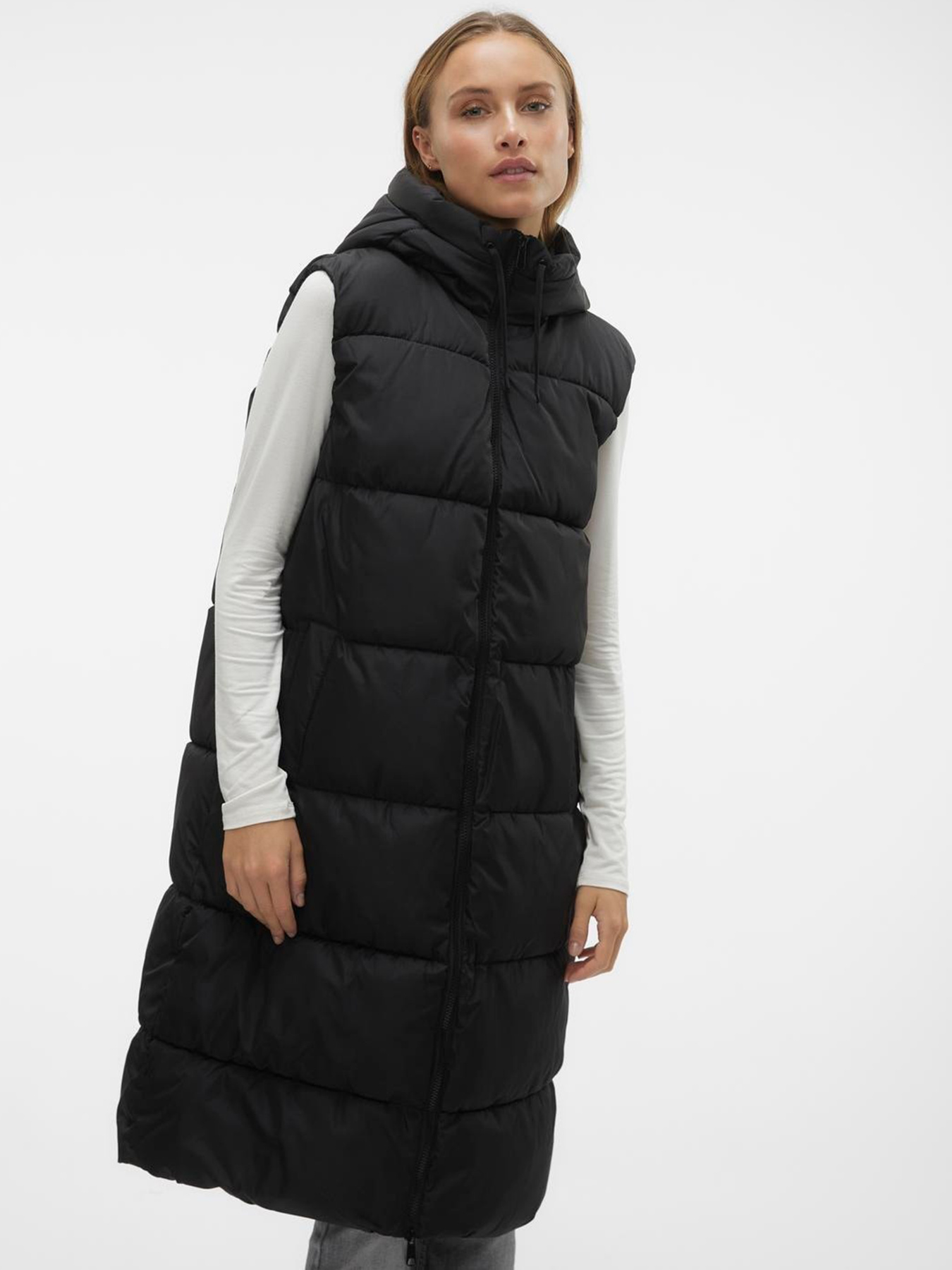 Жилет з утеплювачем Vero Moda модель 10298757_Grey Pinstripe Фото