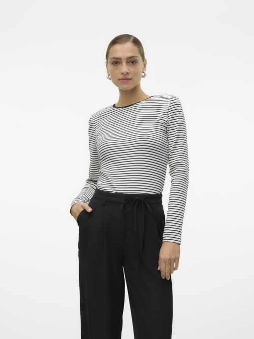 Лонгслив Vero Moda модель 10315385_Snow White BLACK Фото