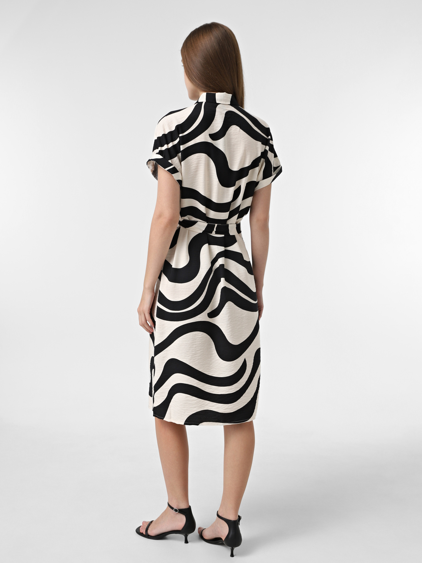 Платье миди Vero Moda модель 10321789_Black Graphic Фото