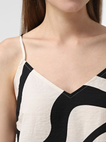 Майка Vero Moda модель 10321790_Black Graphic Фото