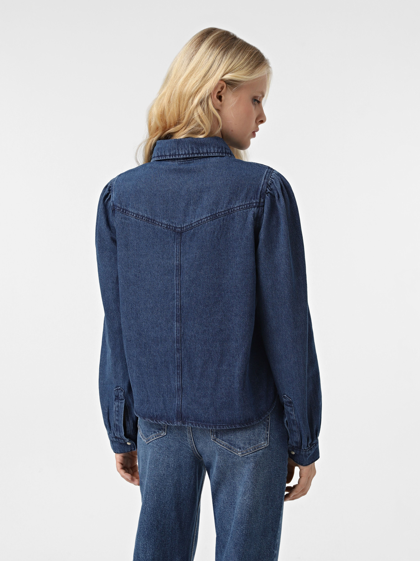 Рубашка повседневная Vero Moda модель 10323068_Dark Blue Denim Рубашка повседневная Vero Moda модель 10323068_Dark Blue Denim Фото