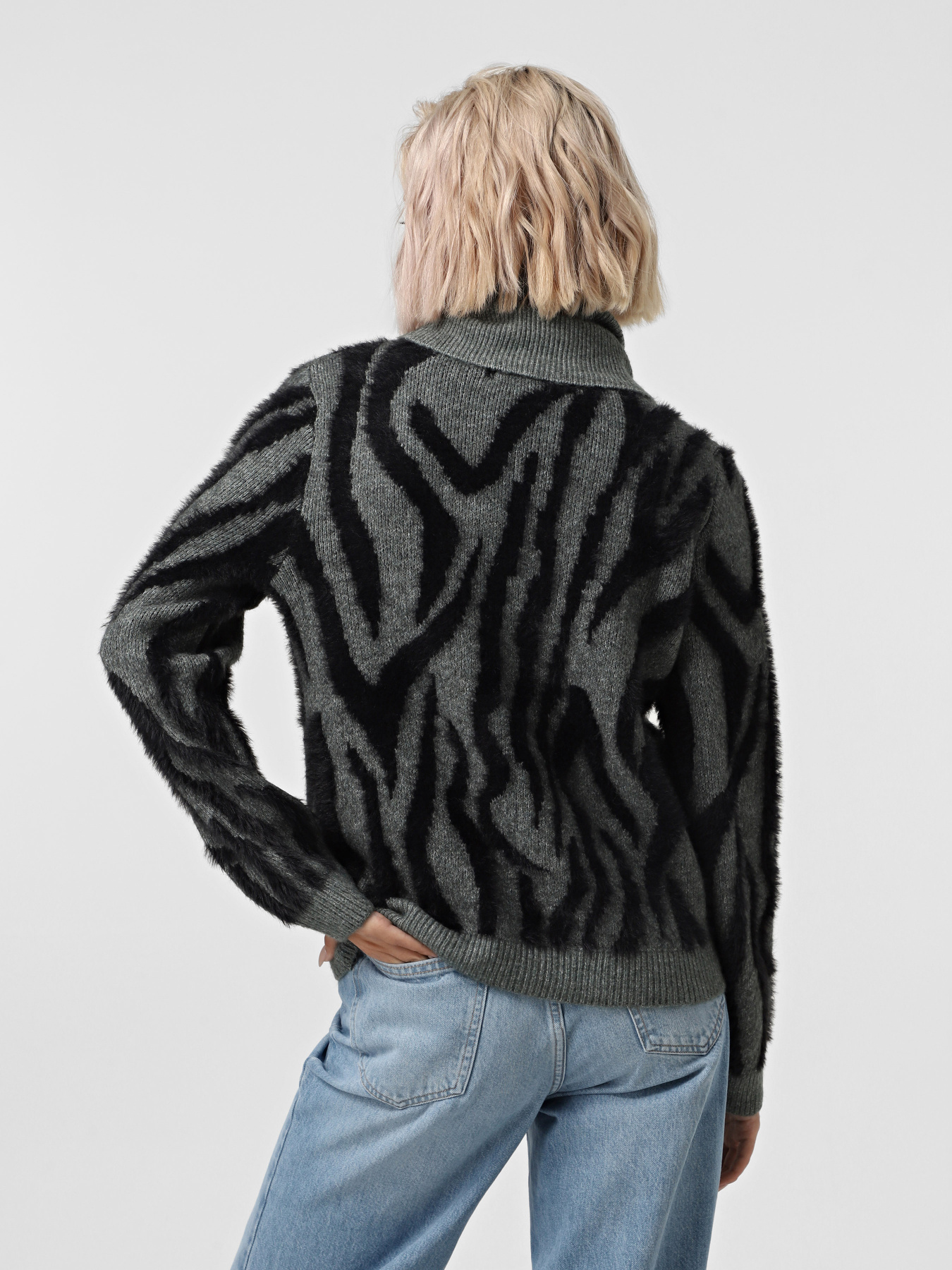 Светр Vero Moda модель 10314685_Balsam Green W. BLACK Фото