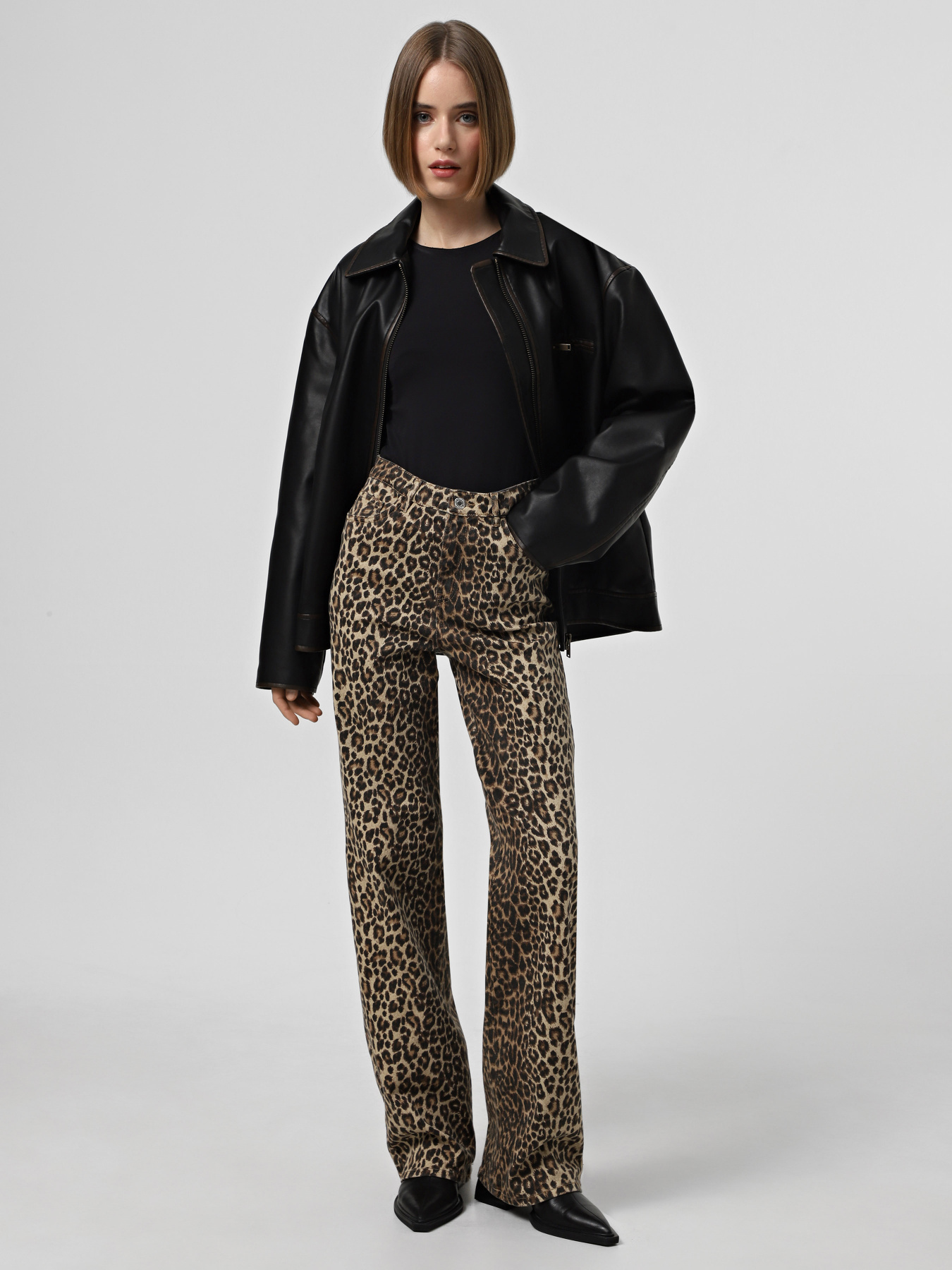 Прямые джинсы Vero Moda модель 10330128_Silver Mink LEOPARD Фото