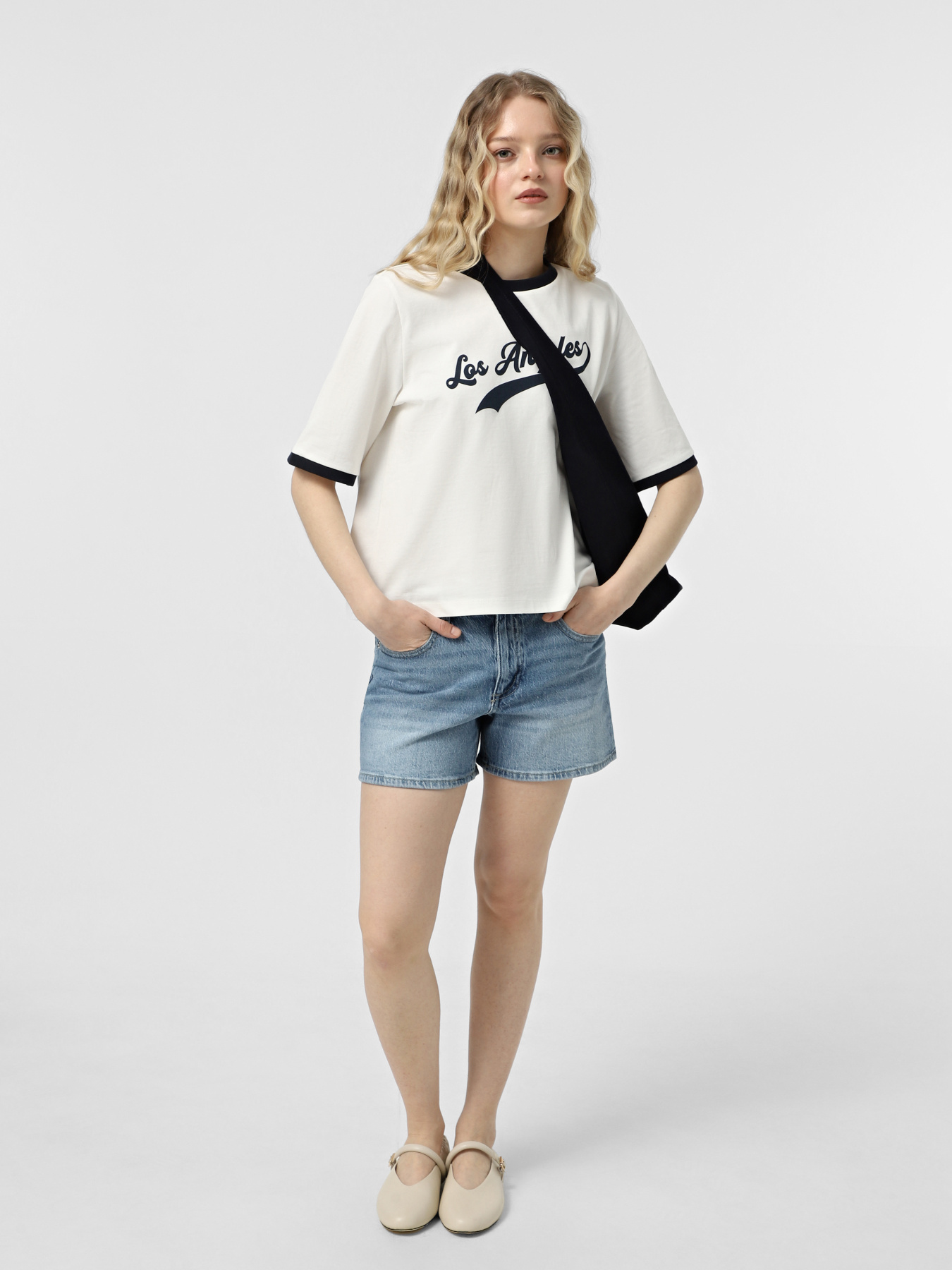 Джинсовые шорты Vero Moda модель 10301532_Medium Blue Denim RA3013 Фото