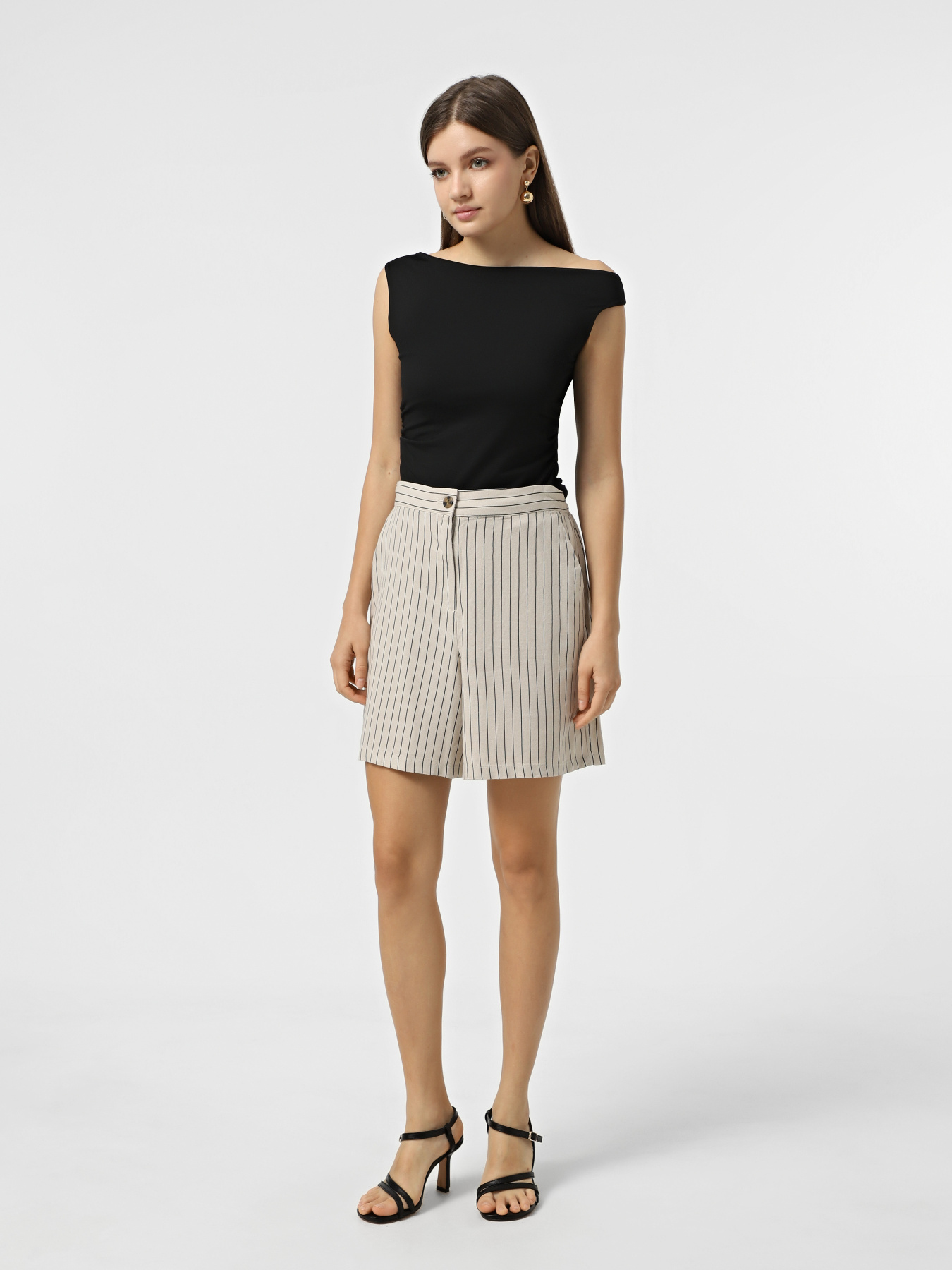 Шорты Vero Moda модель 10321625_Silver Lining Anja Фото