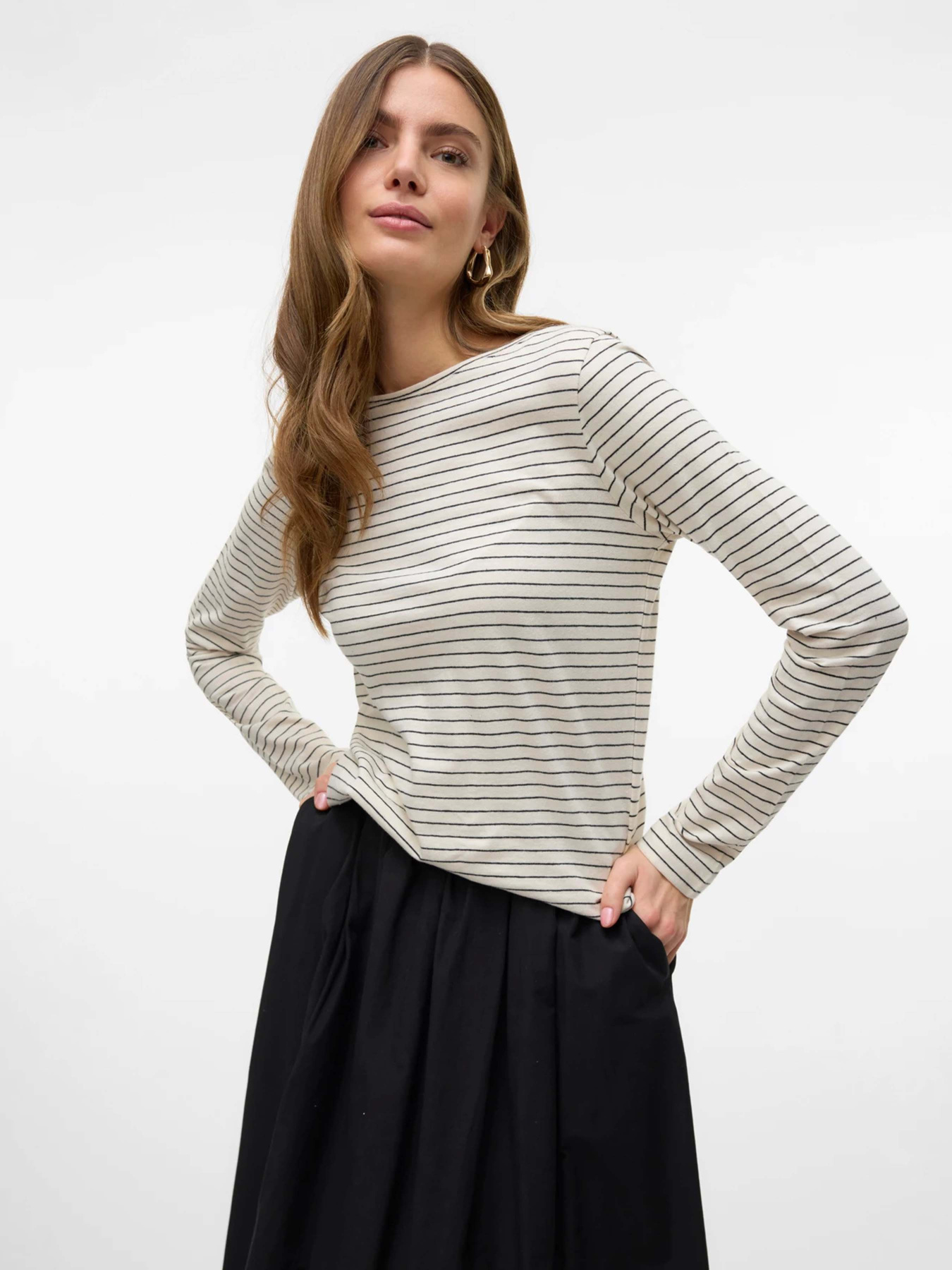 Лонгслів Vero Moda модель 10325490_Birch BLACK Фото