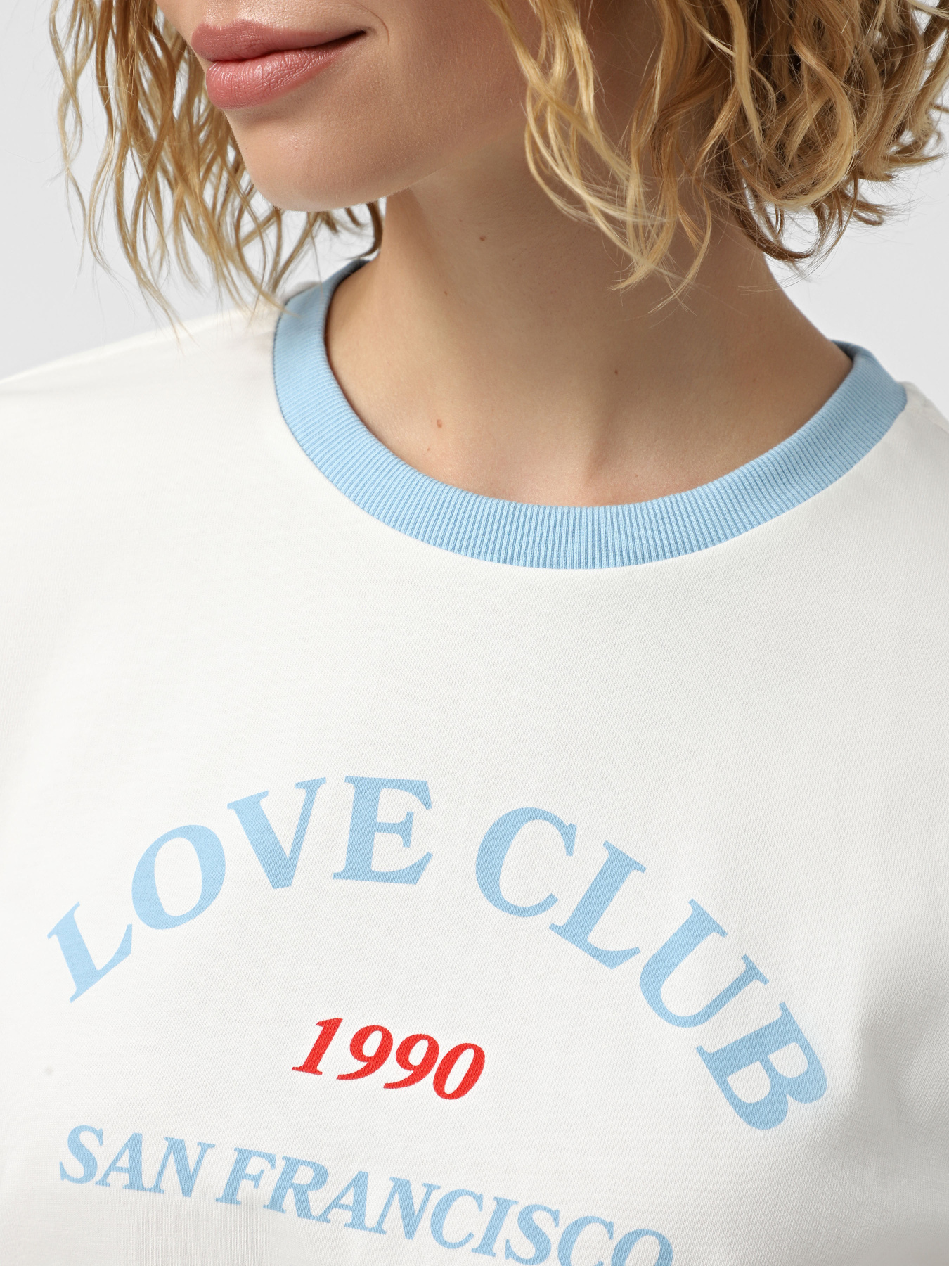 Футболка Vero Moda модель 10328161_Snow White AIRY BLUE Фото