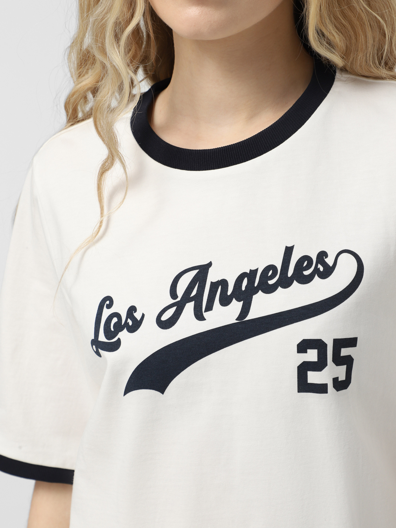 Футболка Vero Moda модель 10328161_Snow White NAVY BLAZER Фото