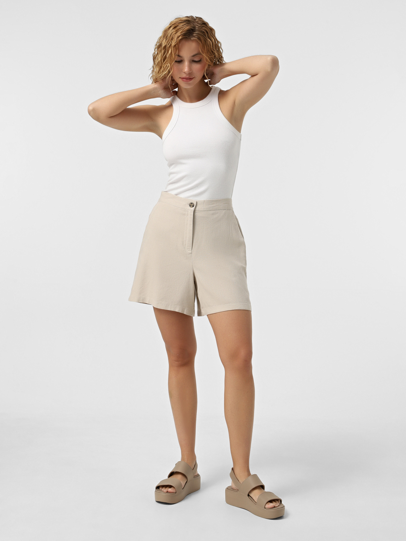 Шорты Vero Moda модель 10321625_Silver Lining Фото