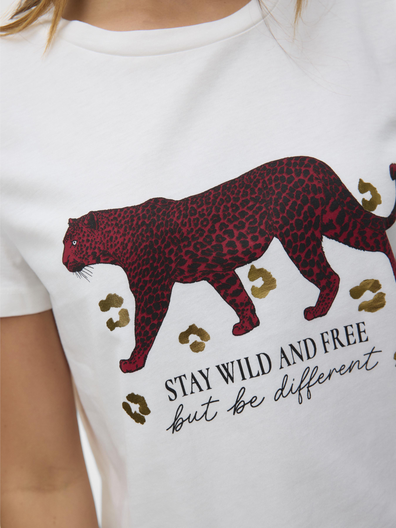 Футболка Vero Moda модель 10332807_Snow White RED TIGER Фото