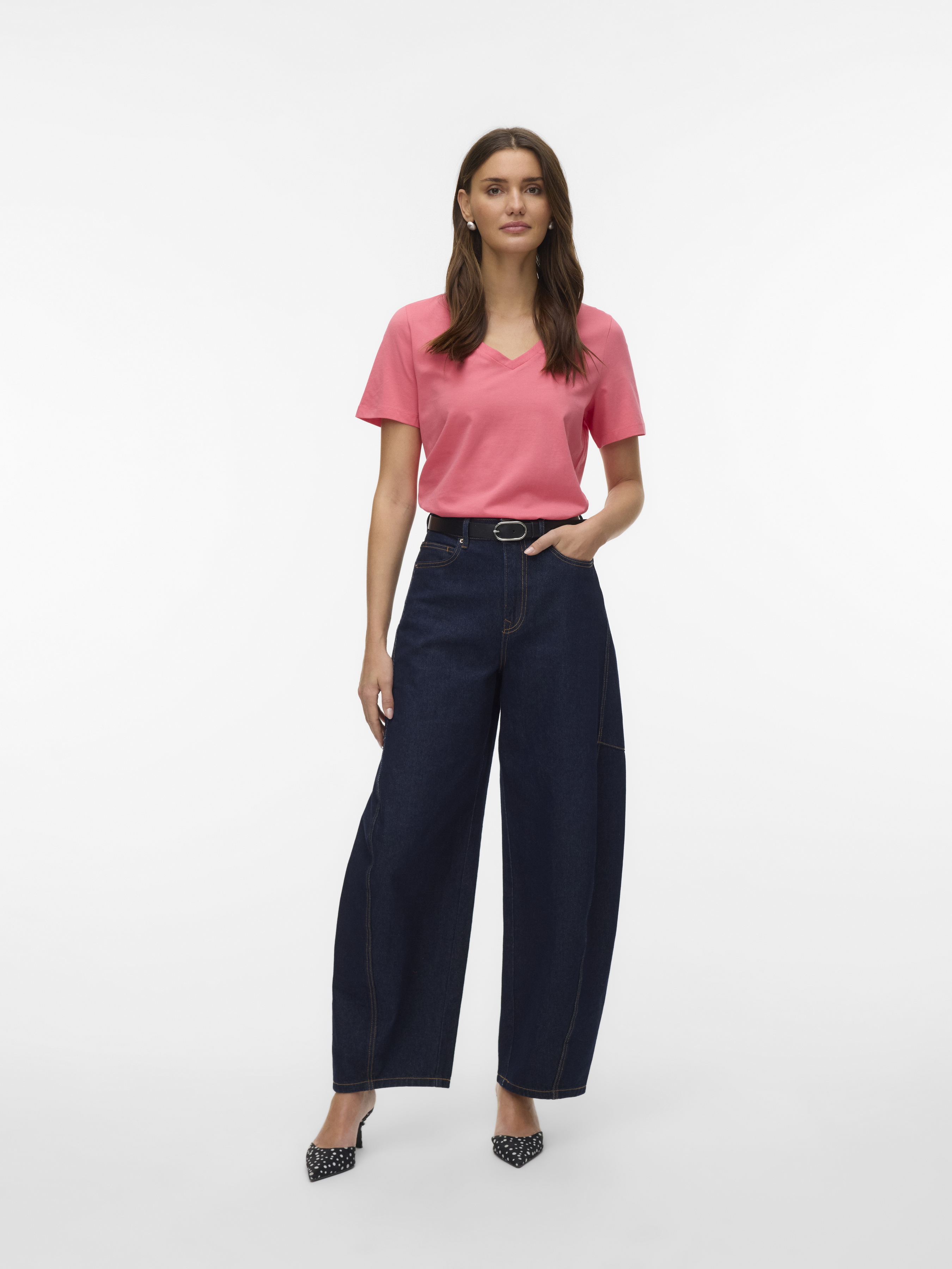Бавовняна Жіноча Футболка Vero Moda PAULINA SS V-NECK T-SHIRT (VMW730) колір кораловий