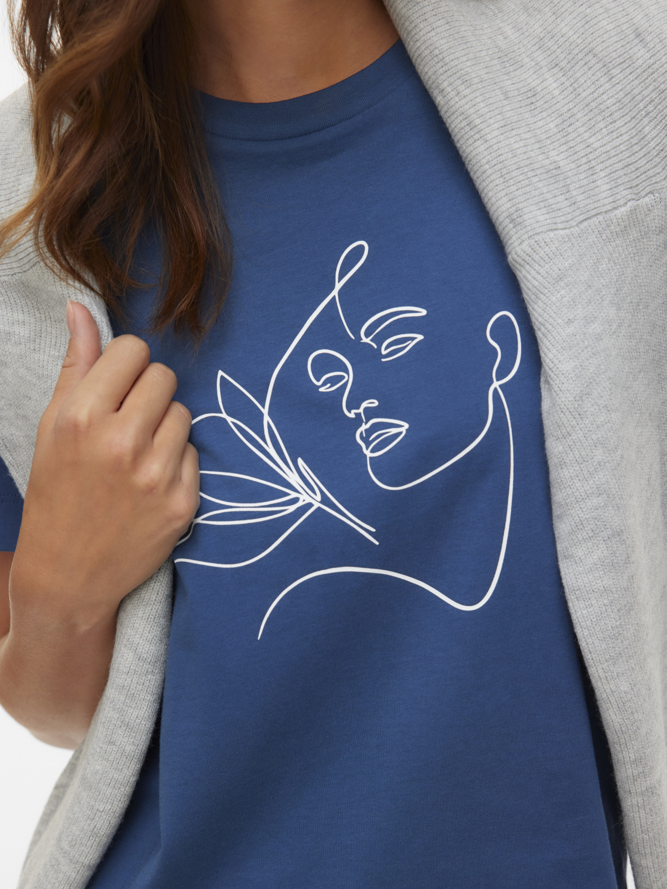 Футболка Vero Moda модель 10346290_Dark Denim FLOWER LADY Фото