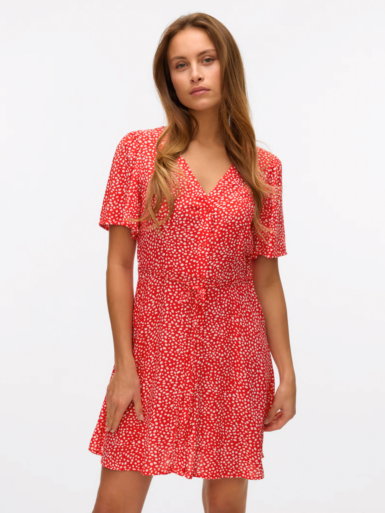 Платья Vero Moda ALBA SS SHORT DRESS модель 10292845_Fiery Red Joey Dot Фото
