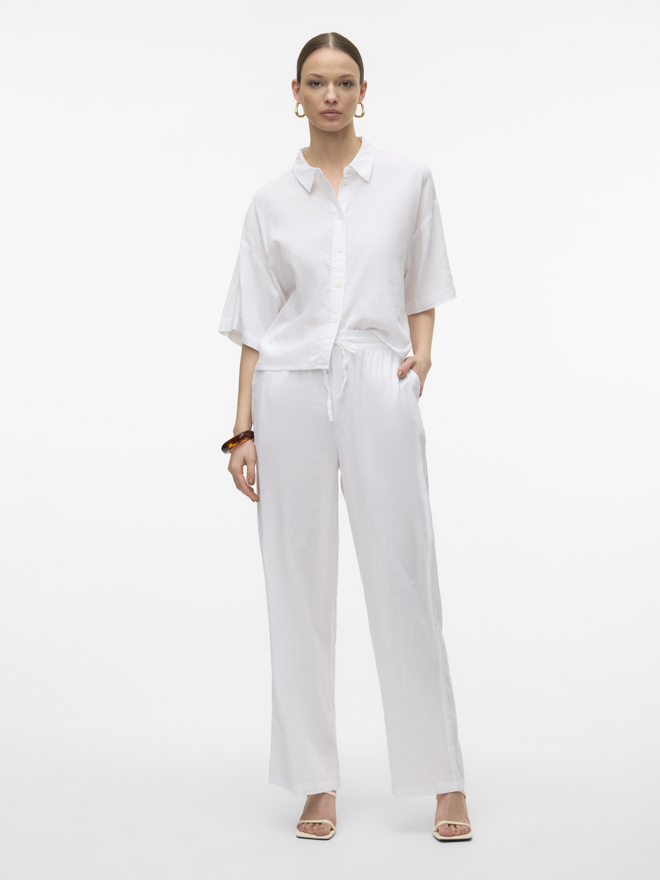 Рубашки Vero Moda LINN 2/4 SHORT SHIRT модель 10306820_Snow White Фото