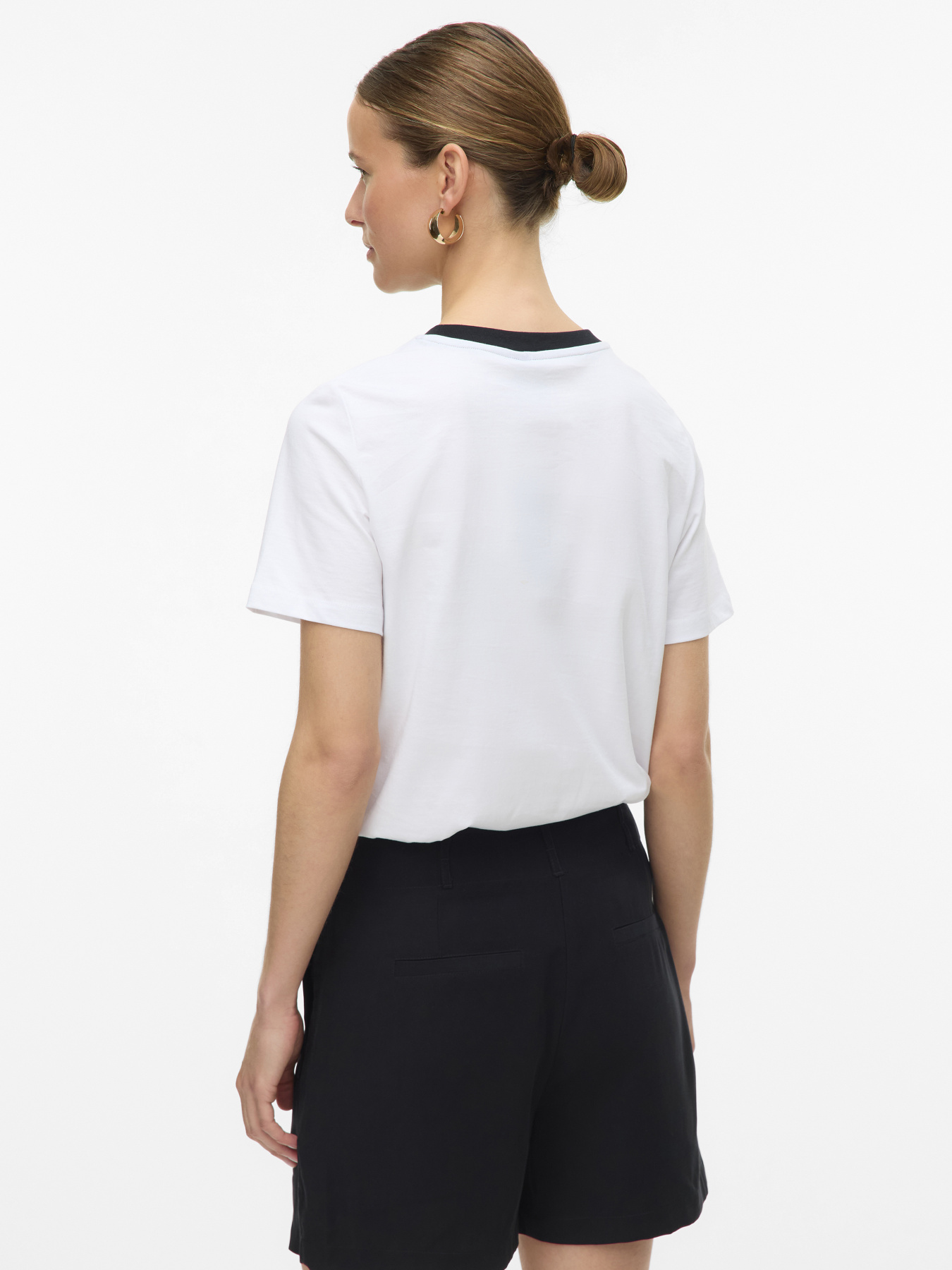 Футболки и поло Vero Moda PAULINA SS T-SHIRT модель 10316991_Bright White Black Necklin Фото