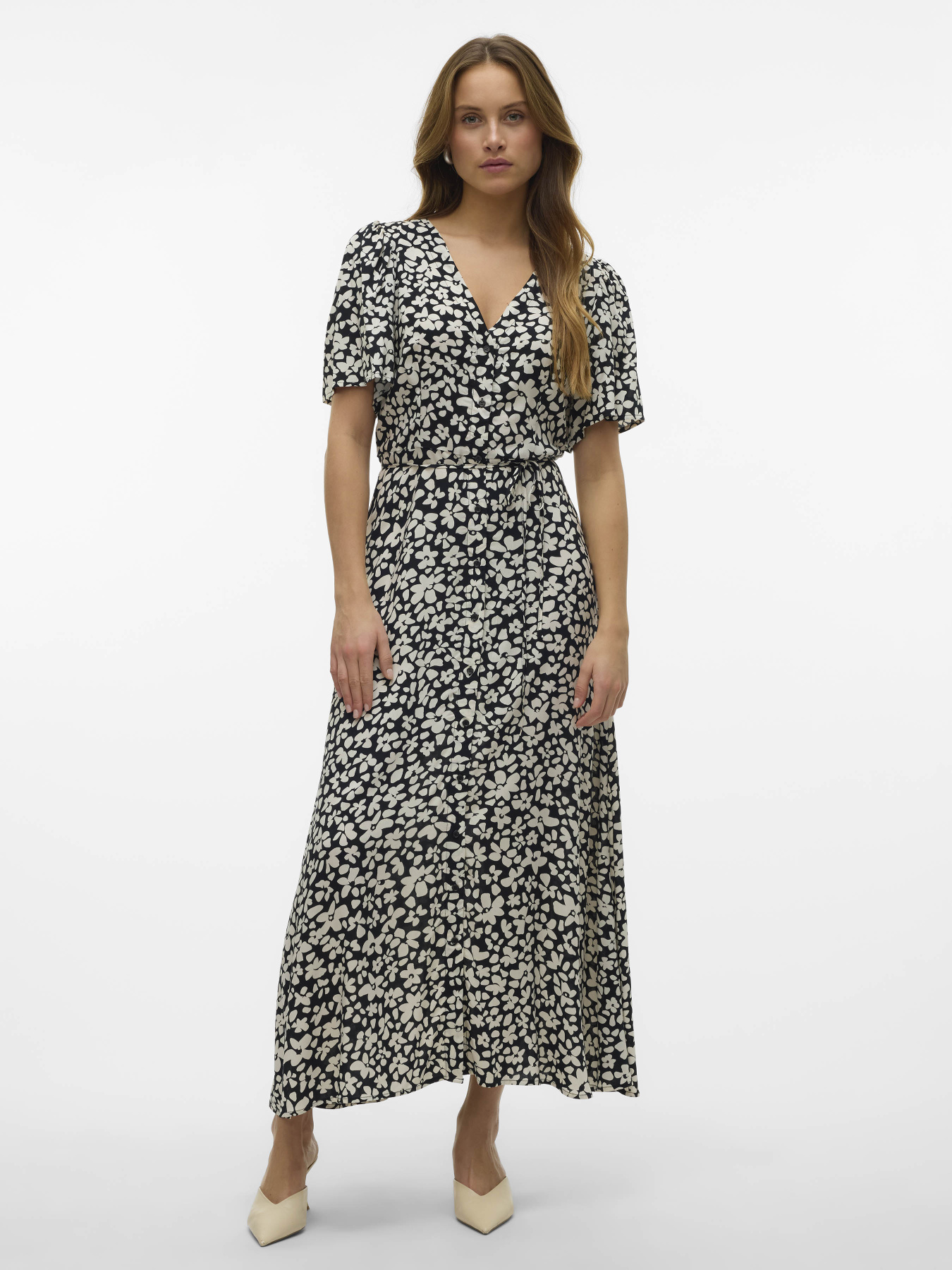 Сукні Vero Moda ALBA SS CALF DRESS модель 10330301_Black Sussie Snow White Фото