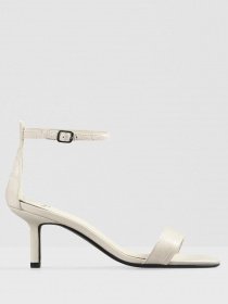 Босоножки VAGABOND Amanda модель 4905-108-02 Фото